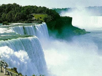 இயற்கை அன்னை நமக்கு அளித்த அழகு சித்திரங்கள் Stunning+beauty+of+waterfalls+11