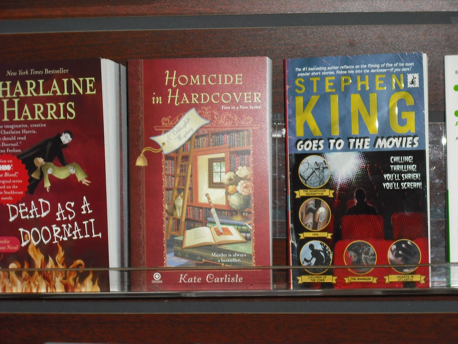 [Lezlie's+pic+-+extreme+c-up.JPG]