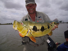 PEACOCK BASS / JEZIORO GURI