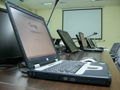 [computer-notebook-2.JPG]
