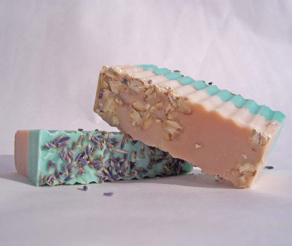 [lavender+oatmeal+stacked.jpg]