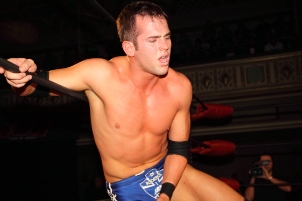 Chris Lindsey Picture's Album Roderick+strong+pins+davey+richards+roh+12-18+finkelstein+1133883566_dfCvb-O-1