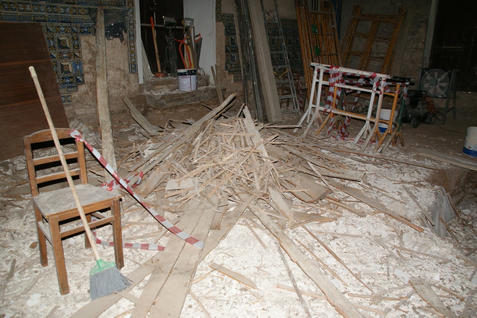 [DSC04964.JPG]