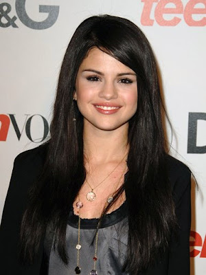 selena gomez young. selena gomez young pictures.