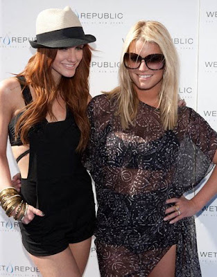 jessica and ashlee simpson pictures. Ashlee Simpson-Wentz And