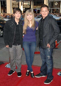 nathan kress and jennette nathan kress and jennette mccurdy 2009. nathan kress and jennette