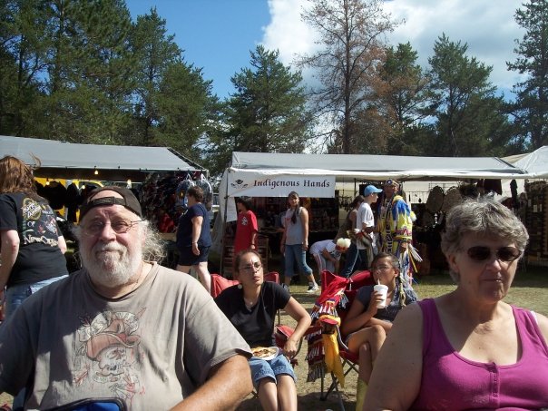 [5455_1190649371722_1392992671_512120_3846164_n.jpg]