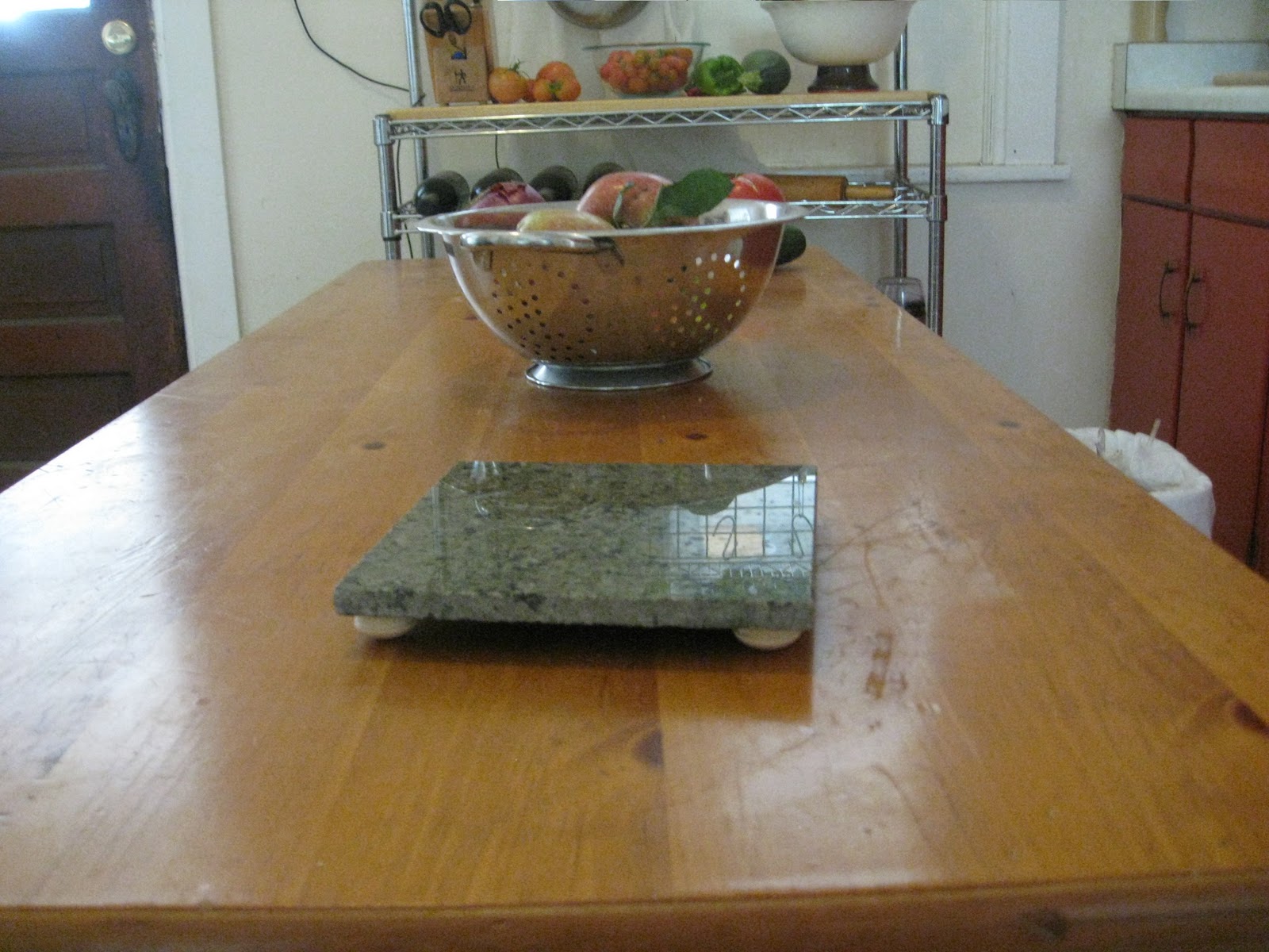 Weekend Charm DIY Trivets.....Mosaic Style and Granite