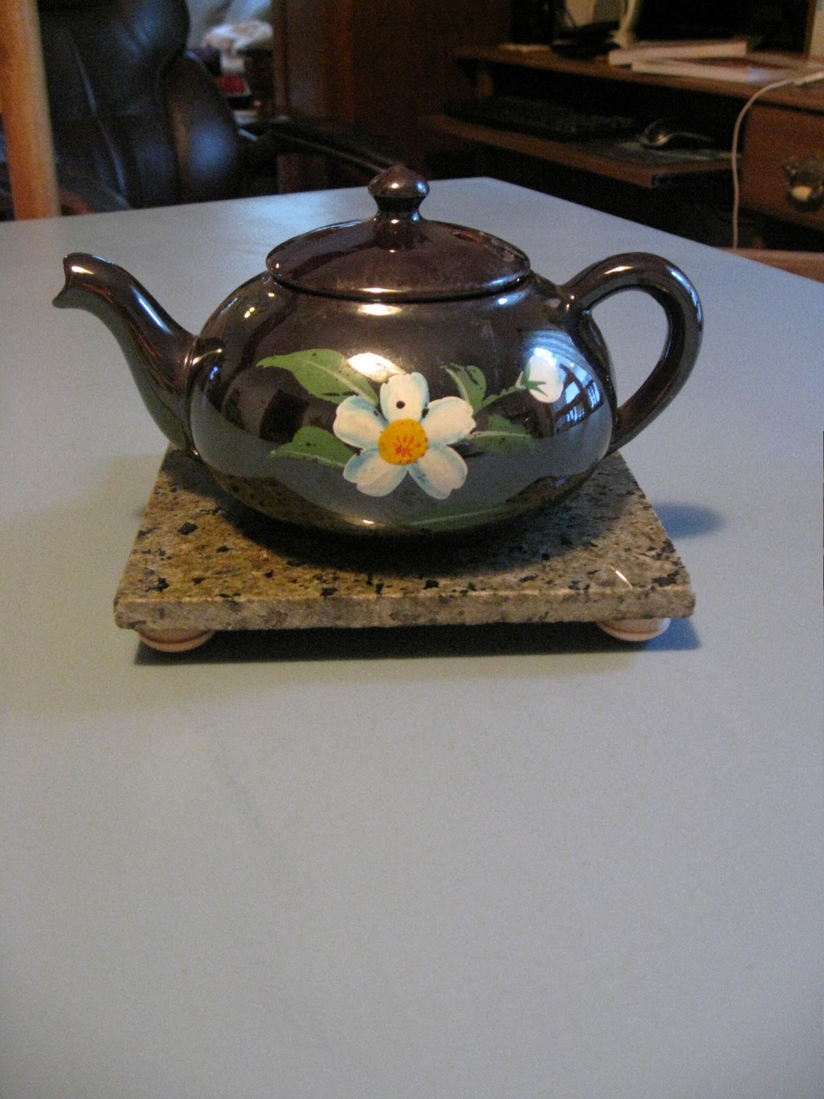 Weekend Charm DIY Trivets.....Mosaic Style and Granite