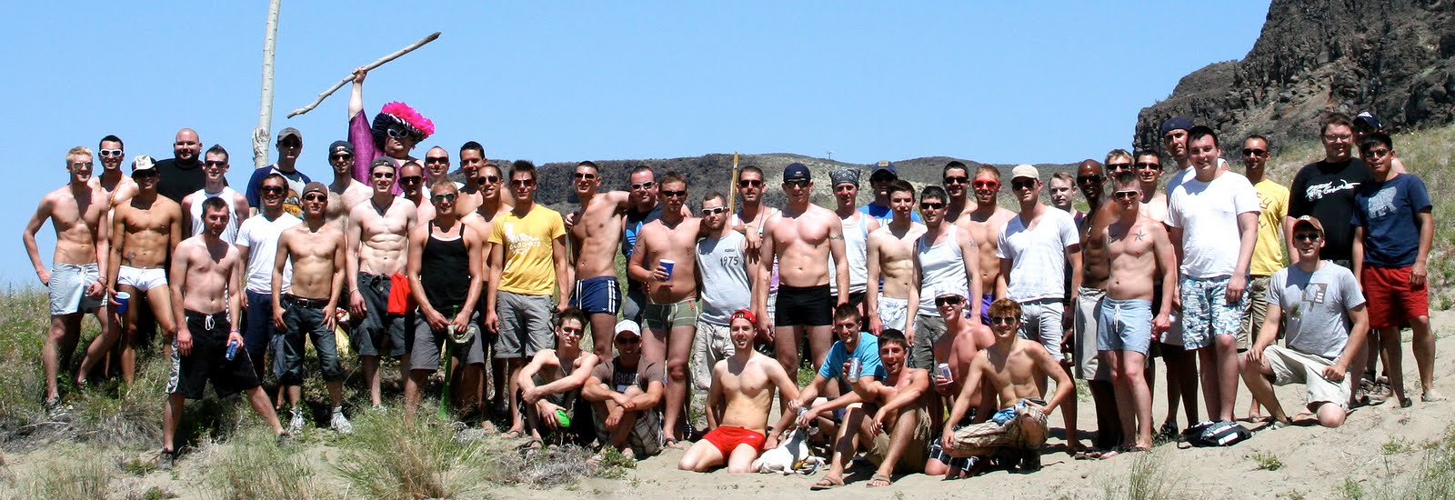 [bigbiggaycamping.jpg]