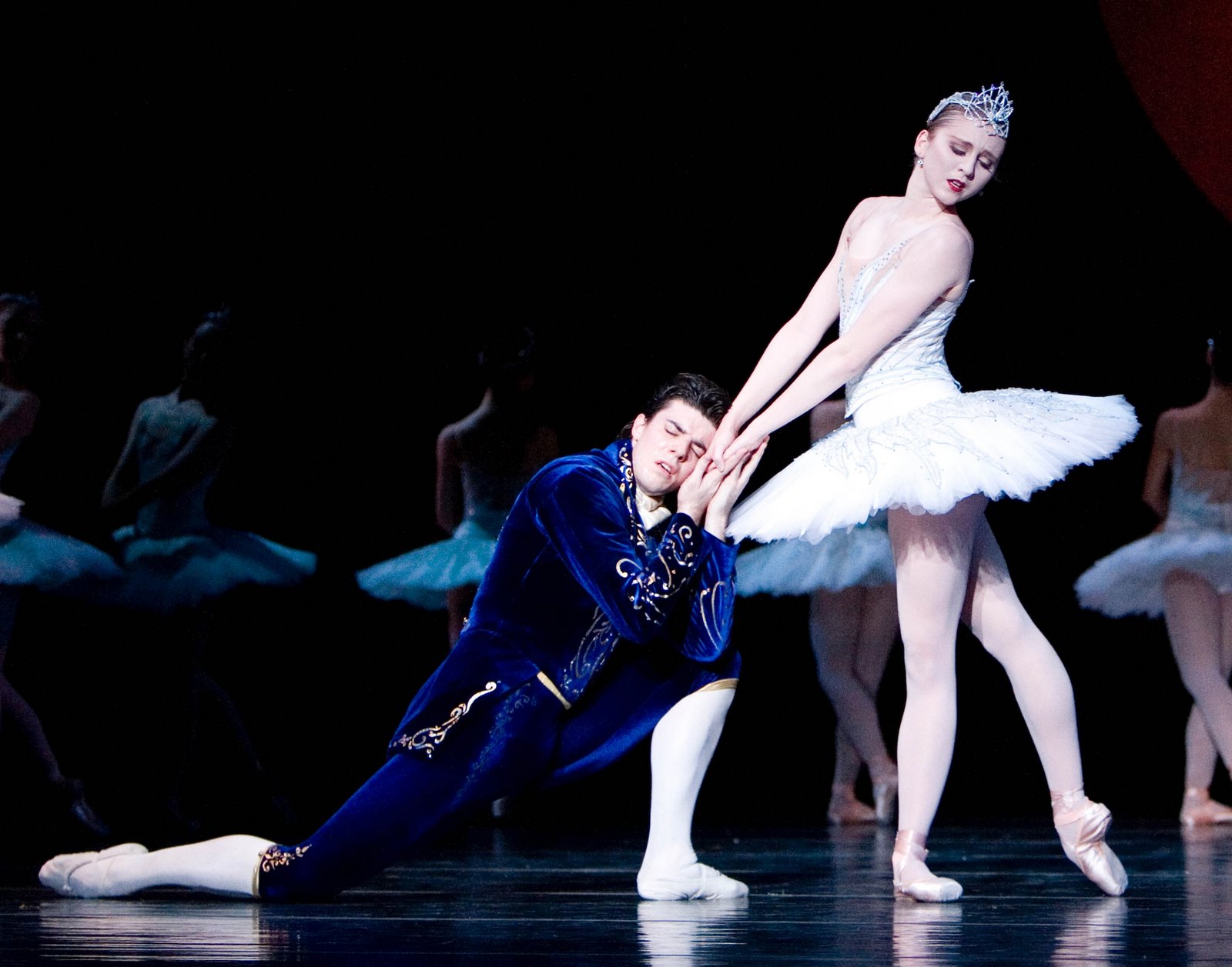 [swanlake1.JPG]