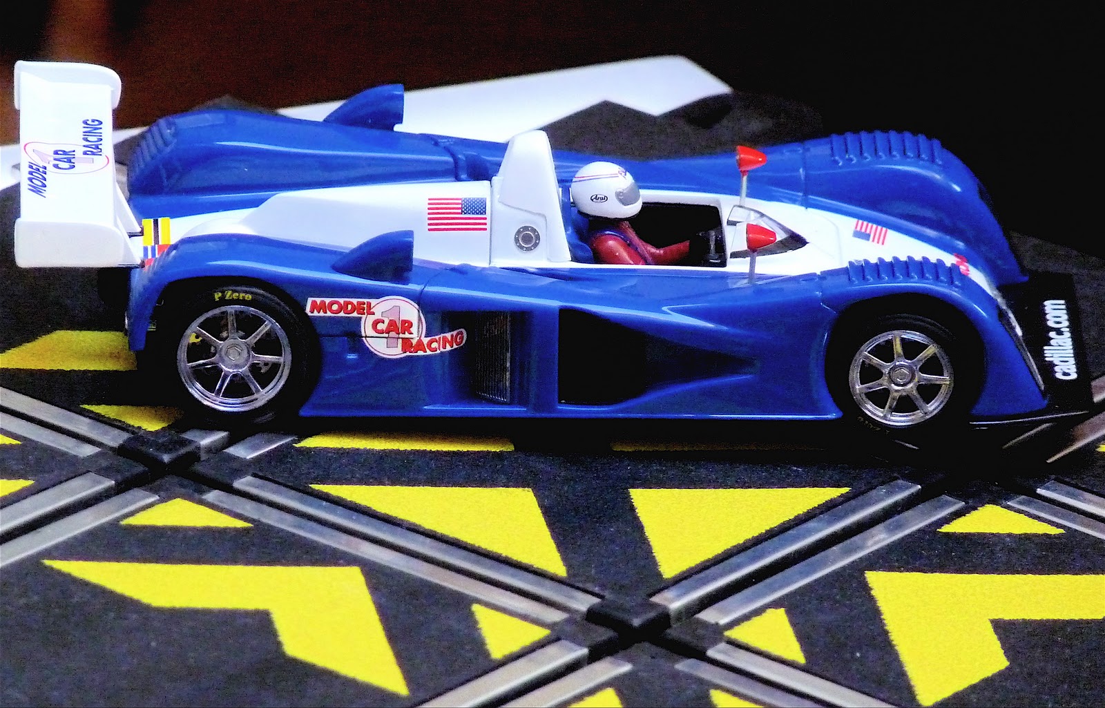 To Enzo's Garage Fun Factory Scalextric Cadillac Northstar LMP No1