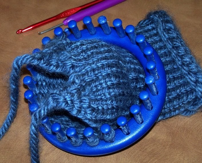 Off the Loom shaping a hat crown