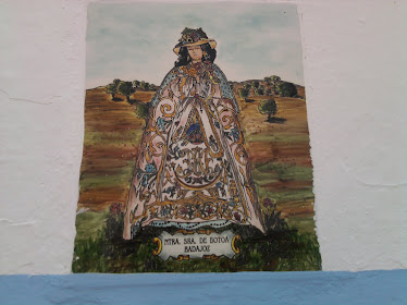 botoa, imagem da santa em painel de azulejos