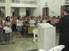 Assembléia durante a recitação do terço!