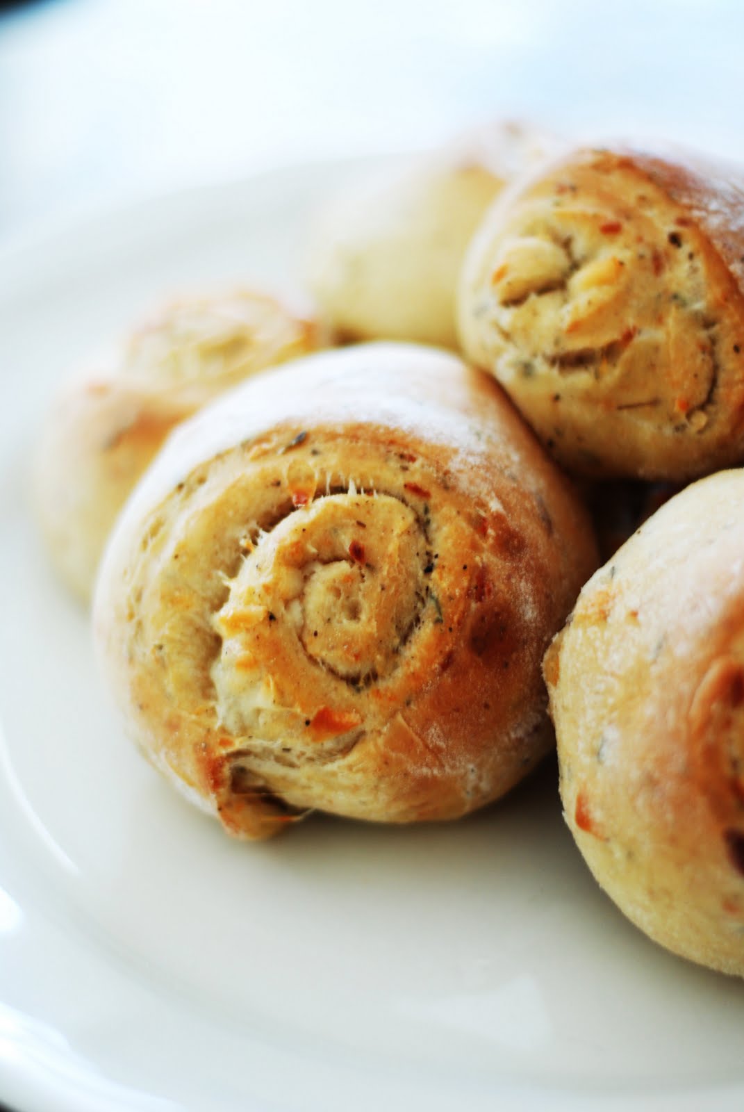 Dizzy Girl Bakes Noknead overnight parmesan and thyme rolls