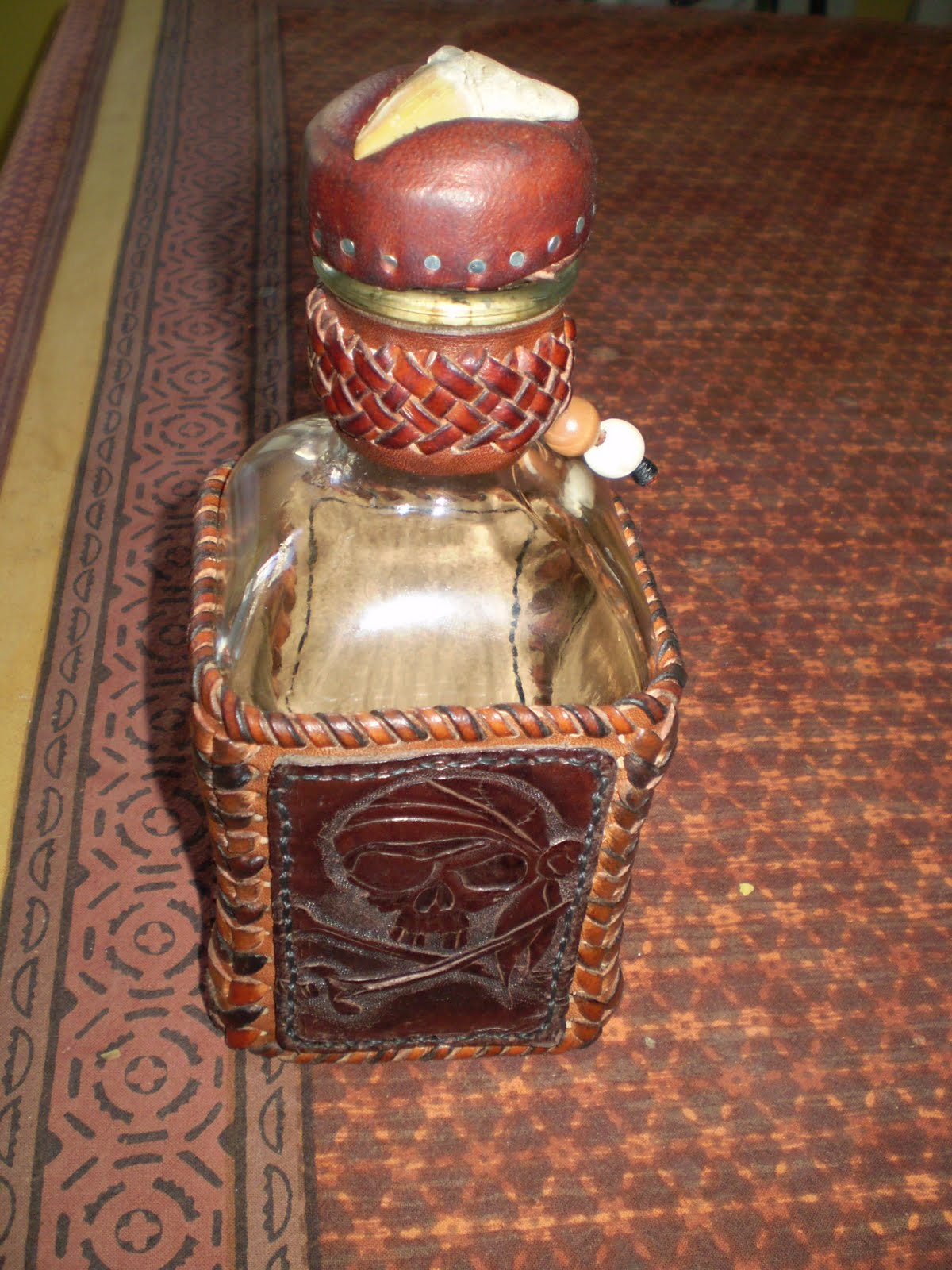 Artesania Mc. Mardighan ----------: Botella para licor