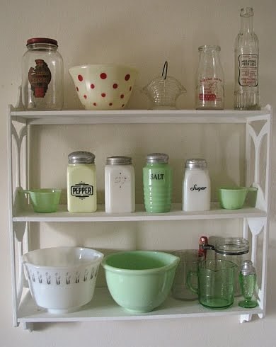our vintage life : by coming up roses vintage: Kitchen Shelf