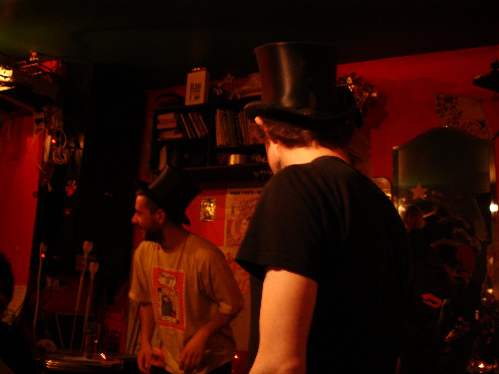 [Two+hats+are+better+than+one.JPG]