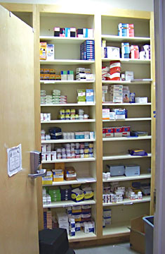 [sample-closet.jpg]