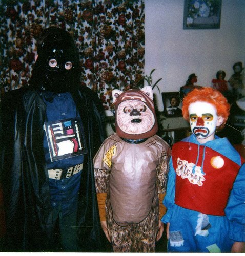[halloween.jpg]