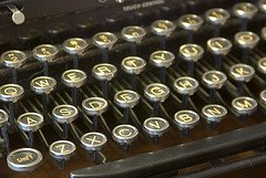 [typewriter.jpg]