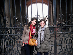 Emily and I in front of the Palacio Royal en Madrid