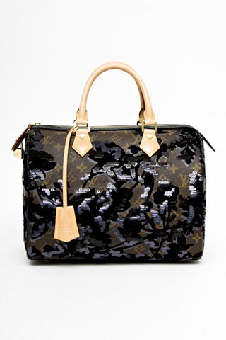 In LVoe with Louis Vuitton: Louis Vuitton Fall Winter 2010 2011 Previews