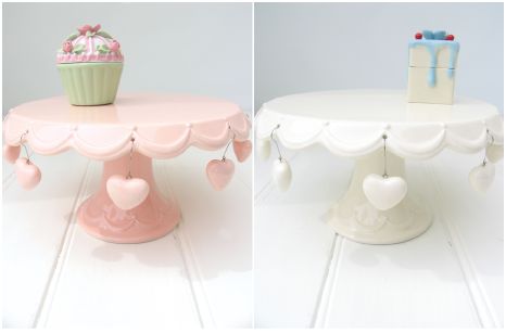 [cake_stands.JPG]
