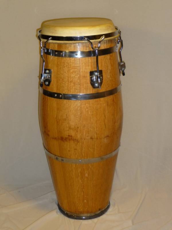 Ive only seen one banded Valje, that was strapped by Tom Flores himself