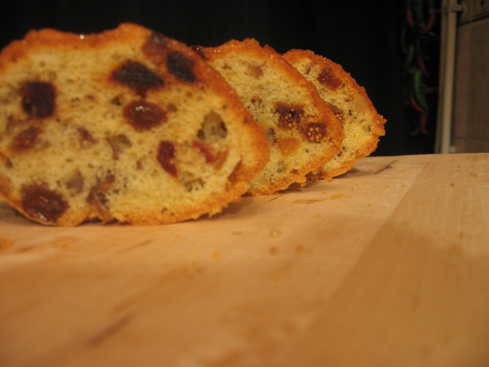 ferro�s table UZMAN TV MEYVELİ KEK TARİFİ