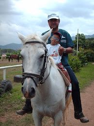 Deboro jose haciendo hipoterapia