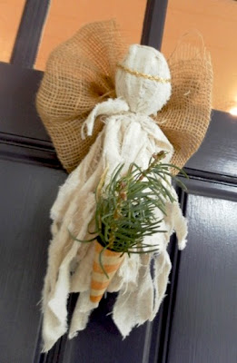 angel+with+branch