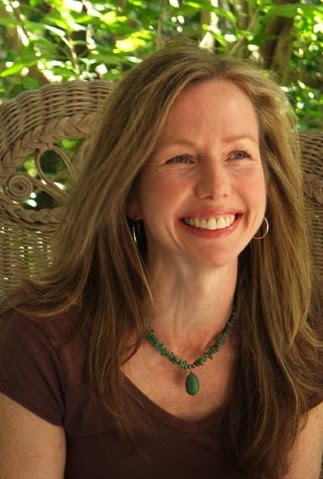 [Stacey+midwife+Close+up+smile.jpg]