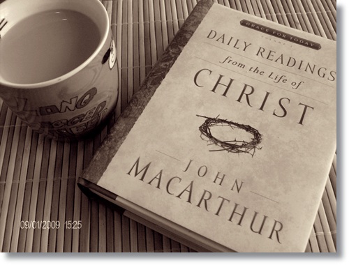 [Daily+readings.JPG]