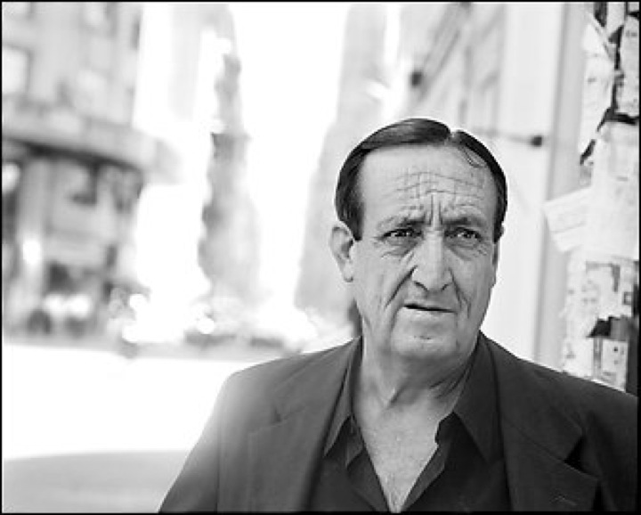 [PH2008112100814.jpg]