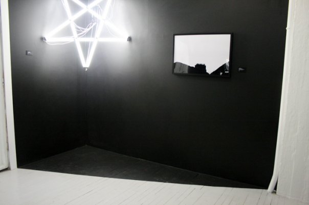 [6533_1138550838089_1656936017_360887_4199667_n.jpg]