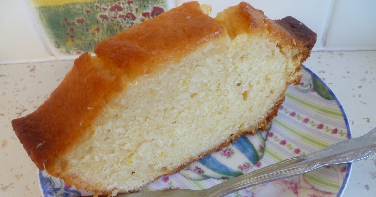 LemonVanilla Yoghurt Cake