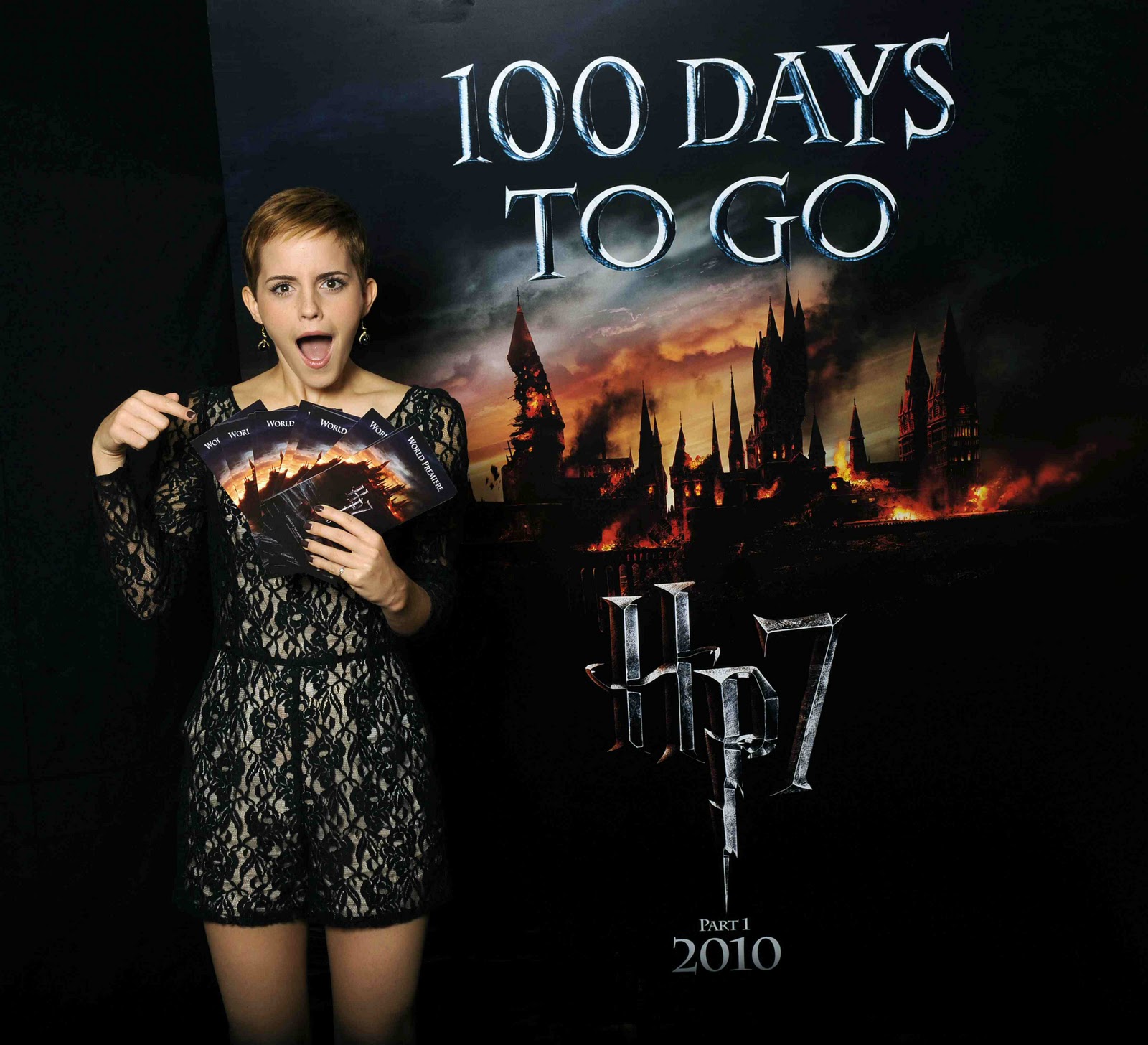 http://3.bp.blogspot.com/__7ydtqlPU8A/TO1Y43wlosI/AAAAAAAAA6s/qRPAZuwtfM0/s1600/EmmaWatson_HarryPotter_%2527100_Days_to_Go%2527_kick-off_+%25284%2529.jpg