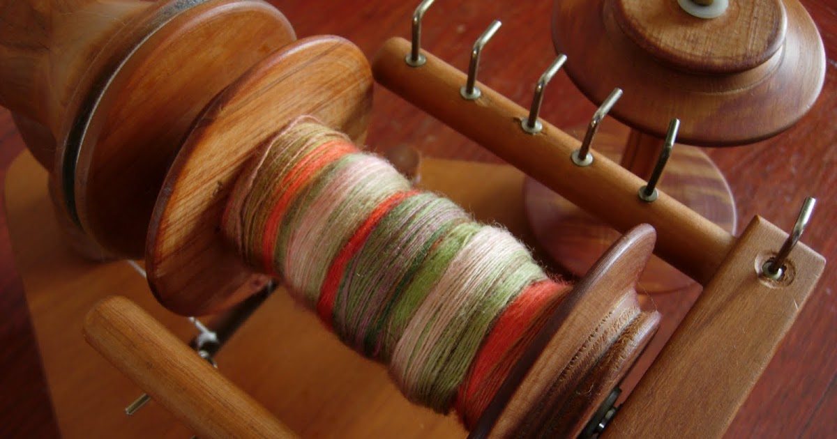 The Craftie Pixie Peacock Electric Spinner