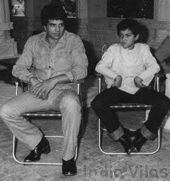 Little Bobby Deol with his fath...