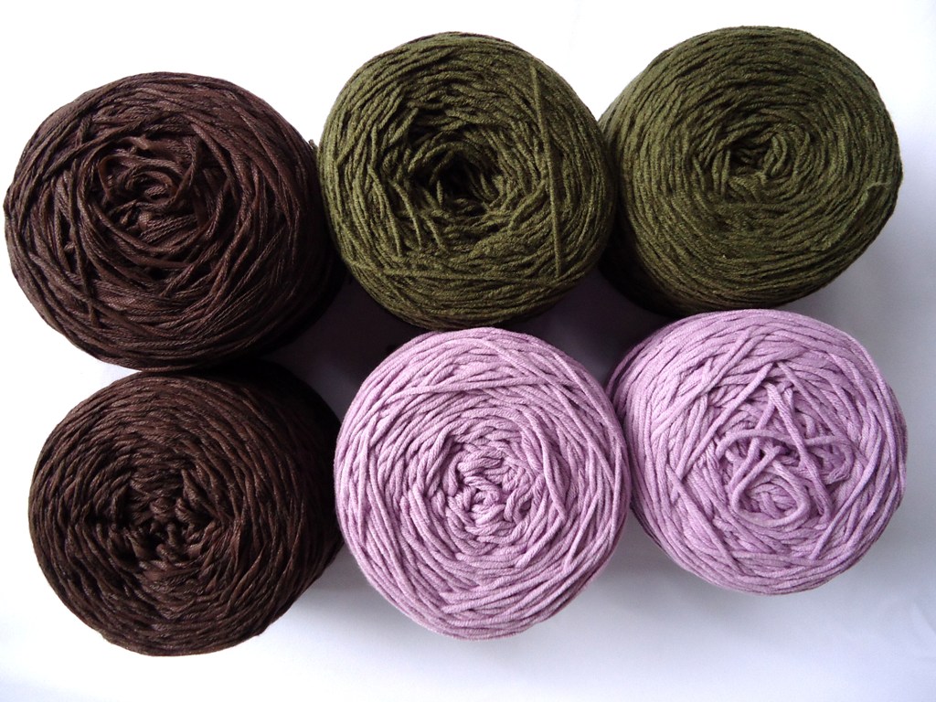 Stitch of Love: Crochet yarn and thread