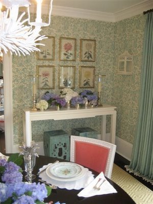 [ANNECHOVIECopy+of+IMG_0688.JPG]