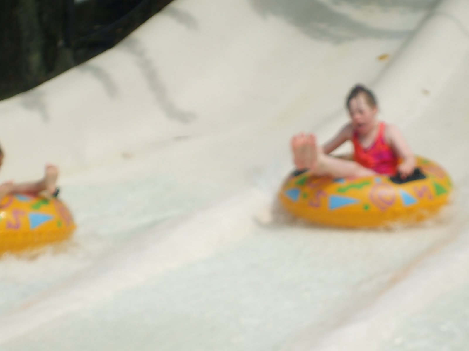[DSCF4835.JPG]