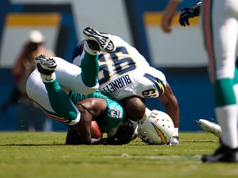 [092709_MIAvsSD_MN_193--nfl_medium_540_360.jpg]