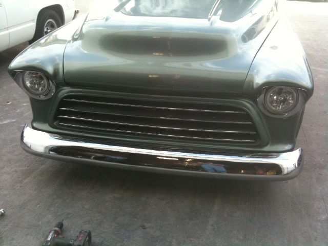 1957 chevy truck custom floating grill Posted by Logan Calkins at 528 PM