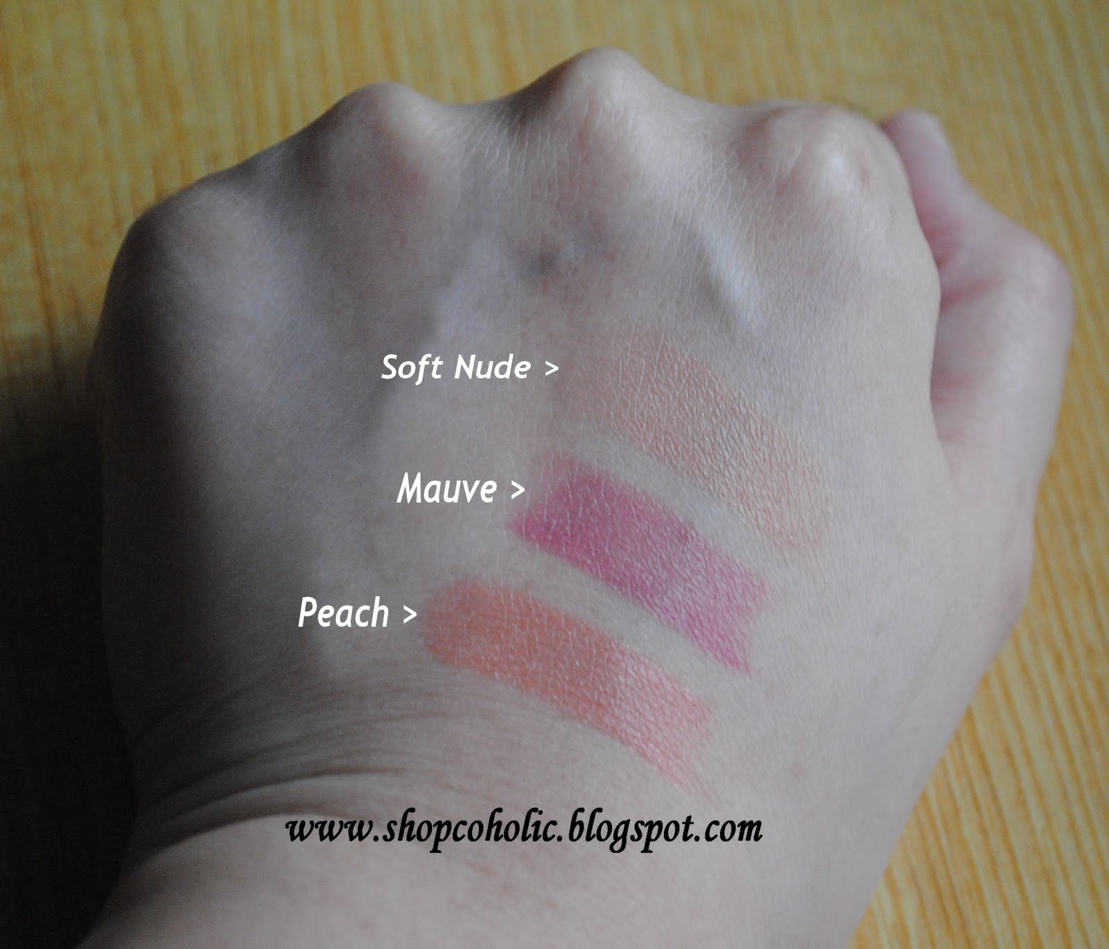 http://3.bp.blogspot.com/__Nbr6207Dk0/TAH6LuopsSI/AAAAAAAABrI/foji1nglLU0/s1600/Colorburst+swatches.jpg