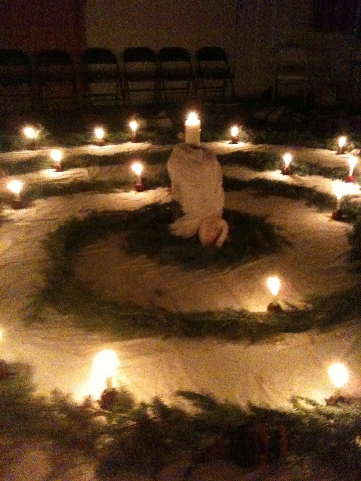 The Sun with Loving Light . . . 2010 WISH Advent Spiral