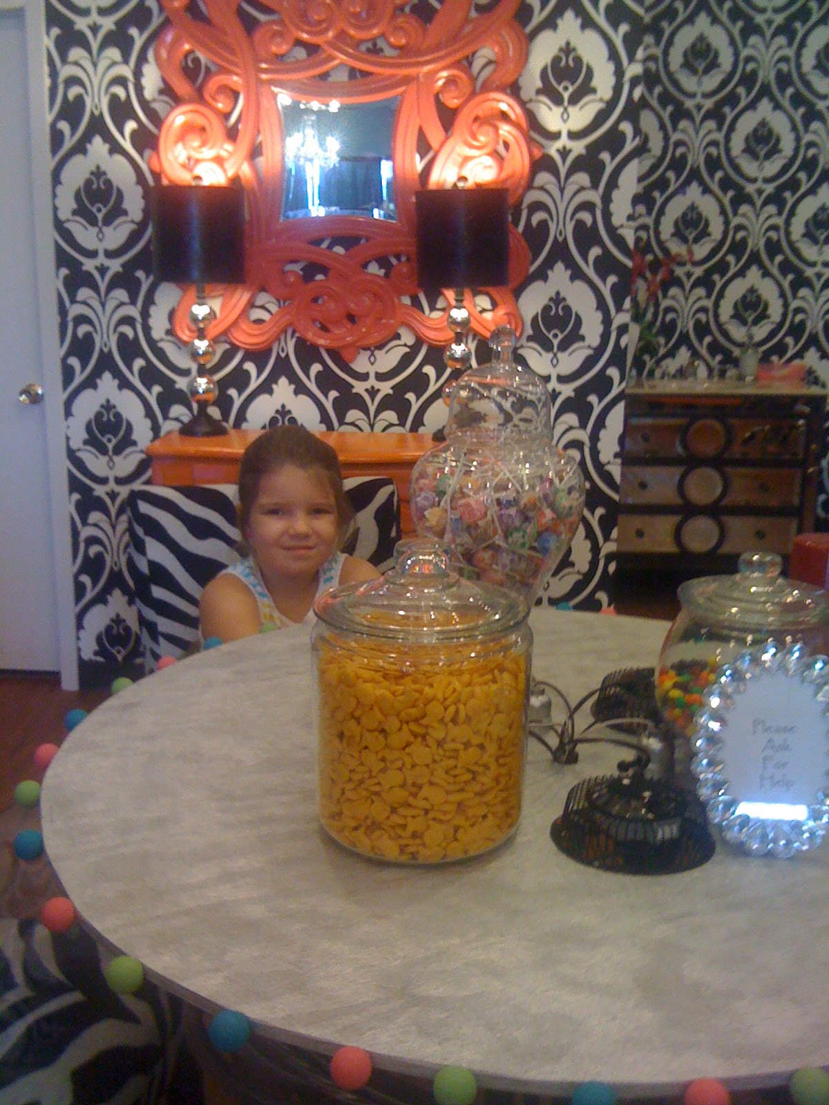 Jordon Memories GlitterBox children's nail salon & boutique