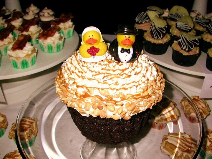 Over the Rainbow Cupcakes Palm Springs A giant Cupcake